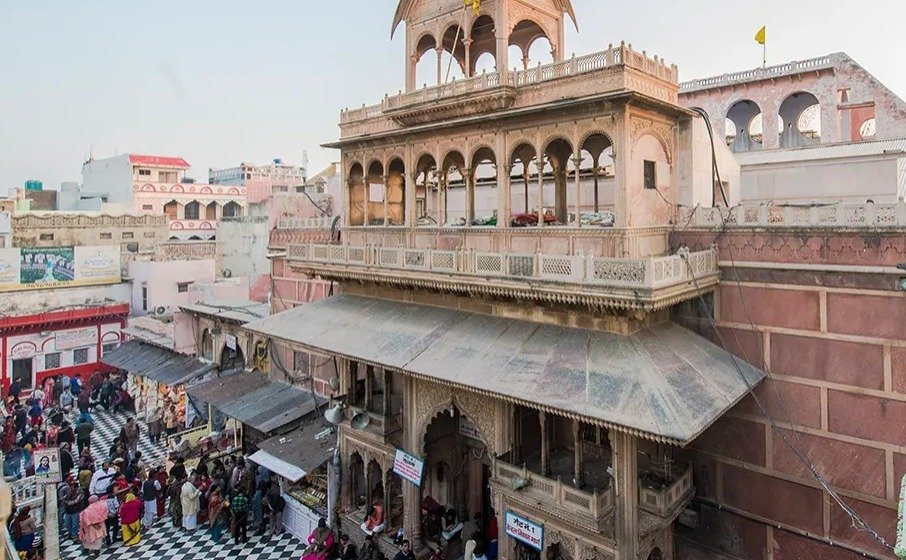 Supreme Court Halts UP Law Taking Control of Mathura’s Banke Bihari Temple